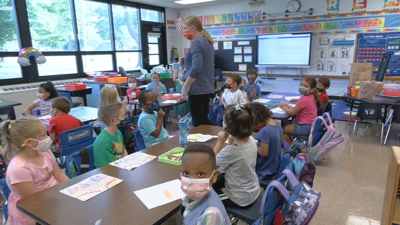 JCPS superintendent worries COVID-19 struggles will continue for schools after new law passed